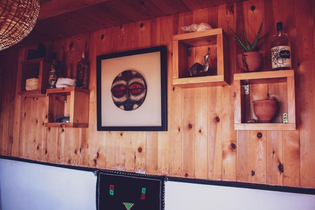Afer Surf Hostel Эмуан Экстерьер фото
